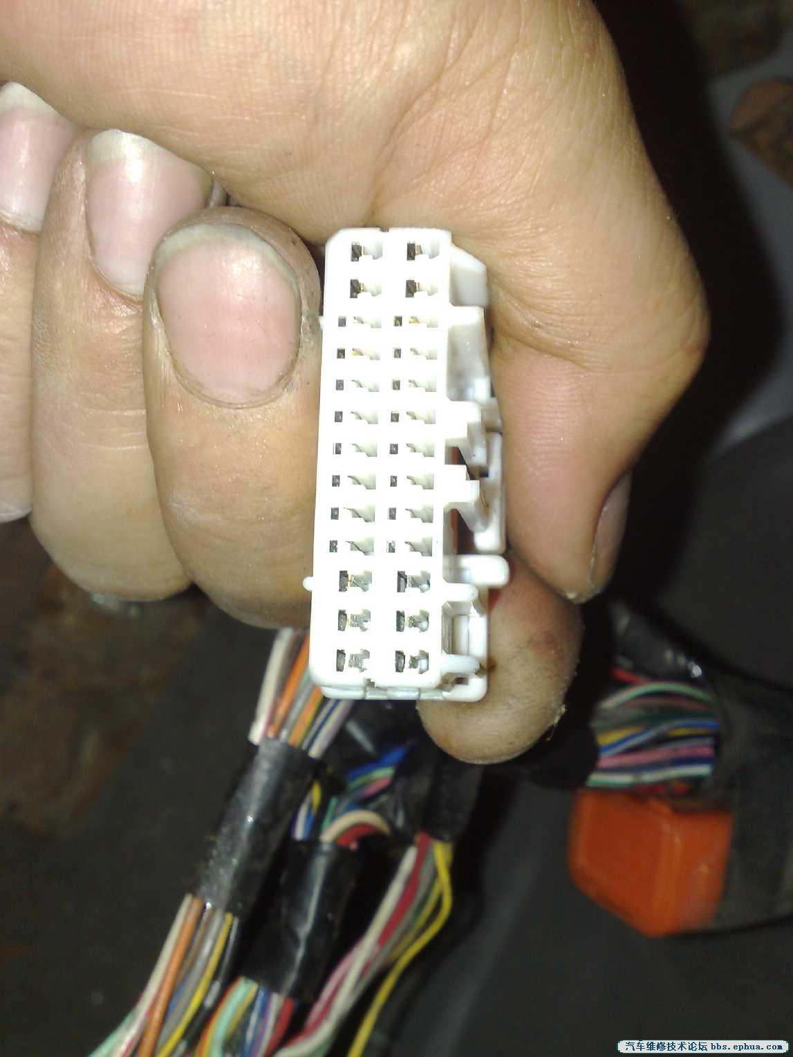 Table_20110418749.jpg