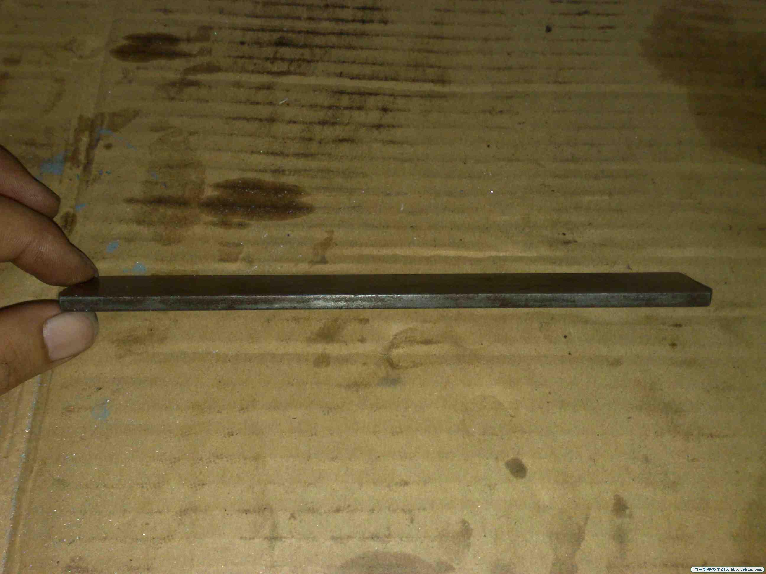 Table_20110702948.jpg