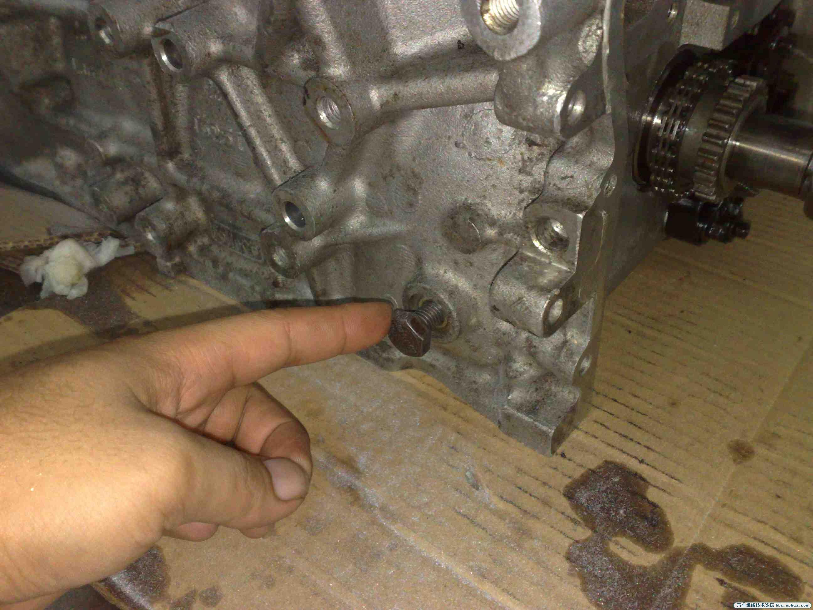 Table_20110702947.jpg