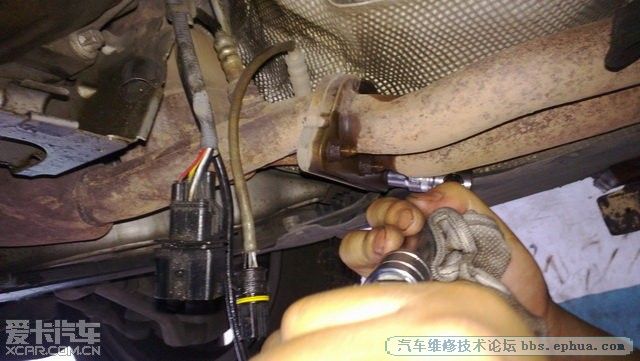 2012071923_5cb2dfa41a1a0e45e36flWRogP6qSbdV.jpg